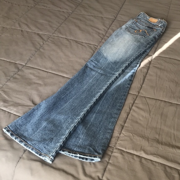 refuge Denim - Flare Jeans